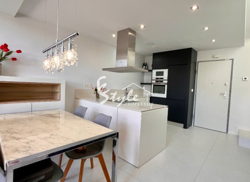 Resale - Semi - Detached Villa - Los Dolses