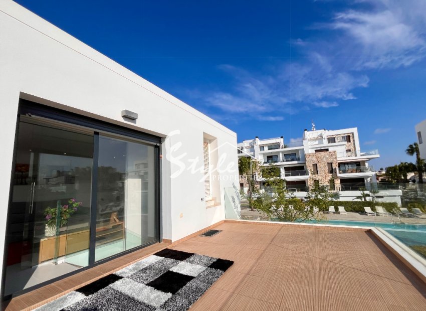 Resale - Semi - Detached Villa - Los Dolses
