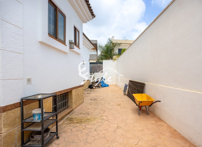 Resale - Semi - Detached Villa - Los Montesinos - La Herada