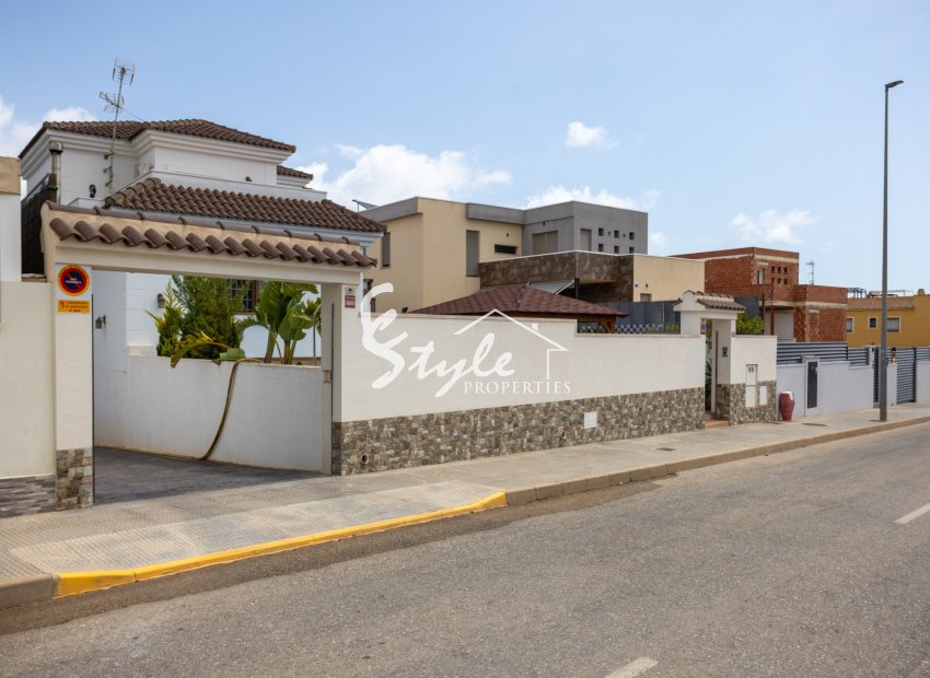 Resale - Semi - Detached Villa - Los Montesinos - La Herada