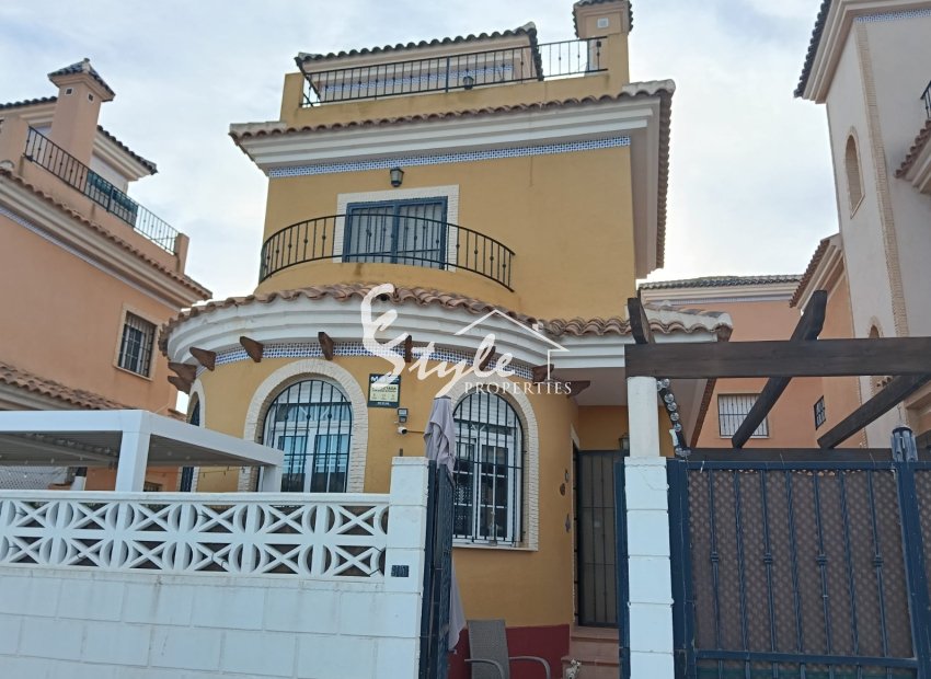 Resale - Semi - Detached Villa - Los Montesinos - La Herada