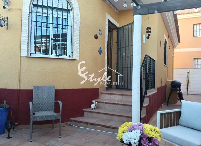 Resale - Semi - Detached Villa - Los Montesinos - La Herada