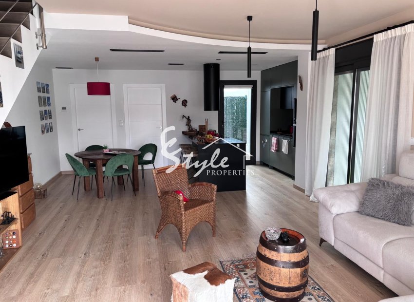 Resale - Semi - Detached Villa - LOS MONTESINOS - La Herada