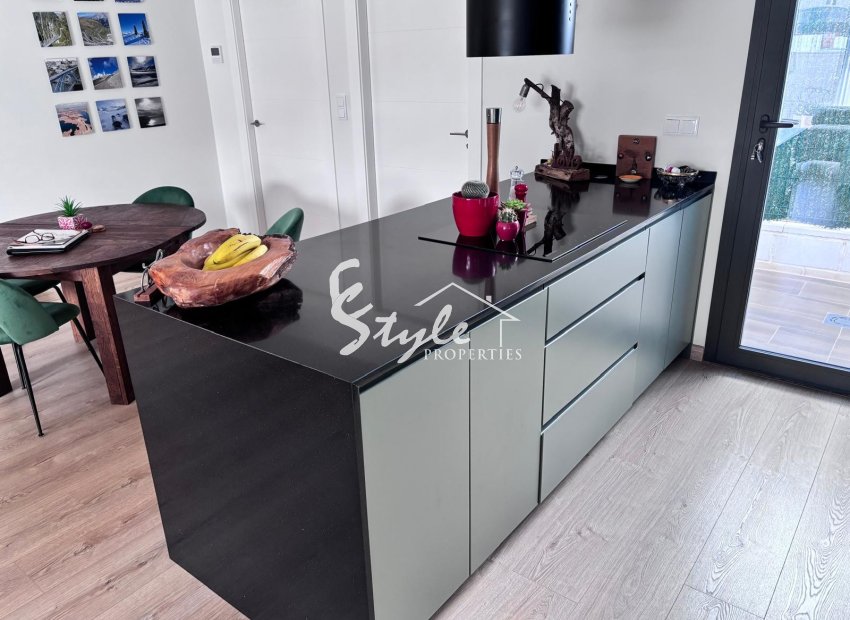 Resale - Semi - Detached Villa - LOS MONTESINOS - La Herada