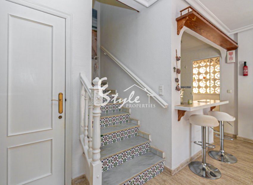 Resale - Semi - Detached Villa - Mil Palmeras - Riomar