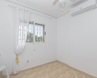 Resale - Semi - Detached Villa - Mil Palmeras - Riomar