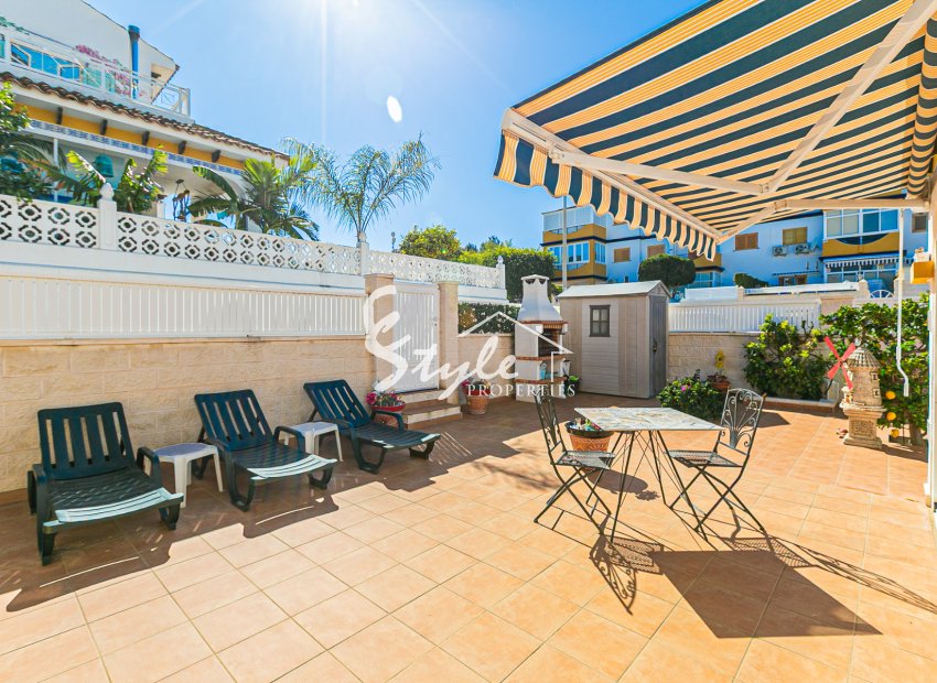 Resale - Semi - Detached Villa - Mil Palmeras - Riomar