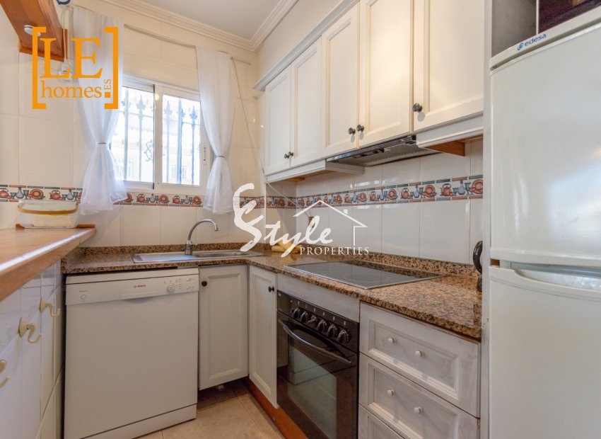 Resale - Semi-Detached Villa - Orihuela-Costa - La Zenia