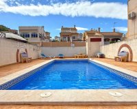 Resale - Semi - Detached Villa - Orihuela Costa  - Los Altos