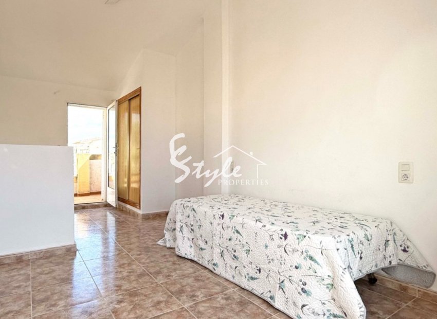 Resale - Semi - Detached Villa - Orihuela Costa  - Los Altos