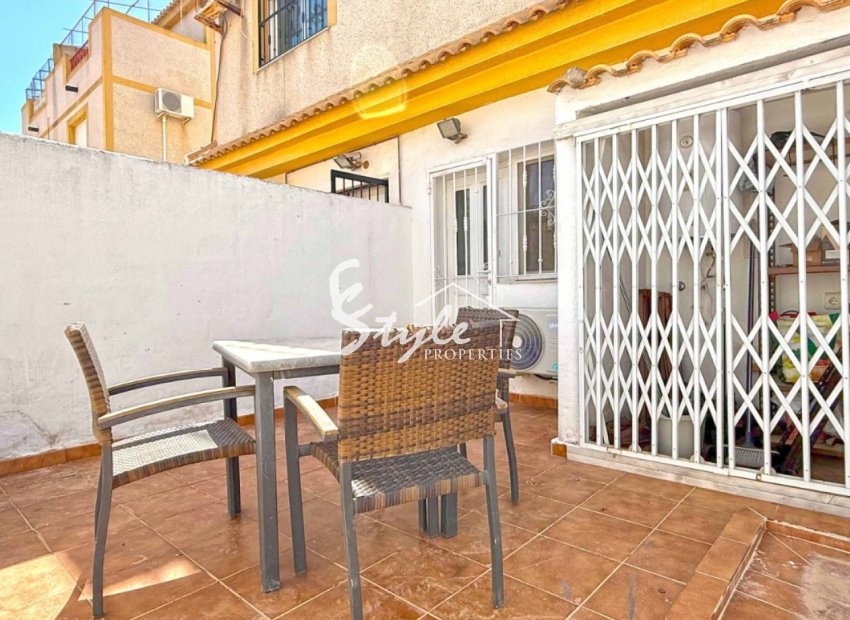 Resale - Semi - Detached Villa - Orihuela Costa  - Los Altos