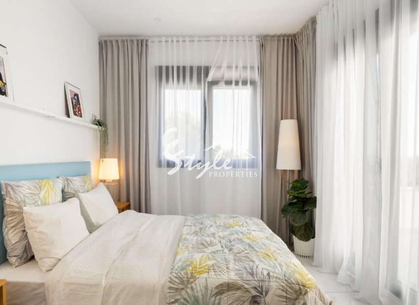 Resale - Semi - Detached Villa - Orihuela Costa  - Villamartin