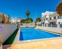 Resale - Semi - Detached Villa - Orihuela Costa  - Villamartin