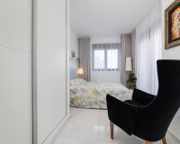 Resale - Semi - Detached Villa - Orihuela Costa  - Villamartin