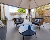 Resale - Semi - Detached Villa - Orihuela Costa  - Villamartin