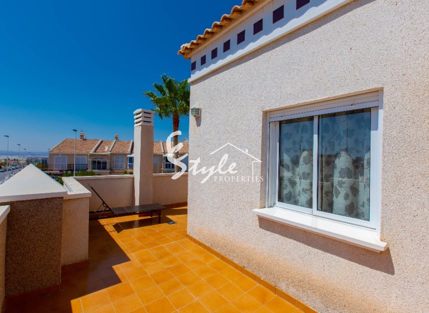 Resale - Semi - Detached Villa - Torrevieja - Altos De La Bahia