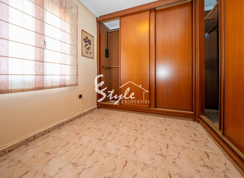 Resale - Semi-Detached Villa - Torrevieja - El Chaparral