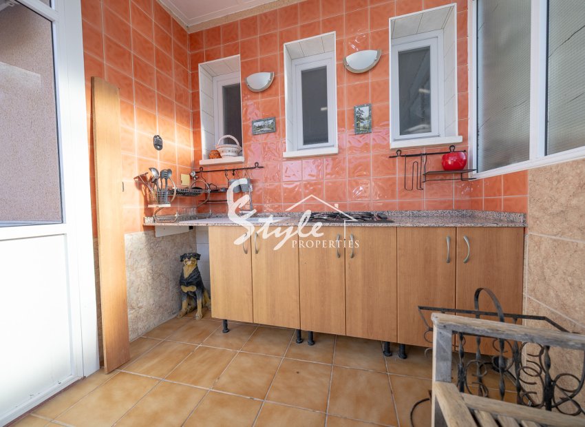 Resale - Semi-Detached Villa - Torrevieja - El Chaparral