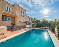Resale - Semi-Detached Villa - Torrevieja - El Chaparral