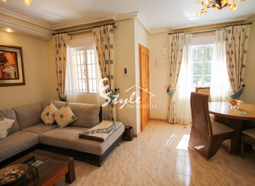 Resale - Semi - Detached Villa - Villamartin - El Galan