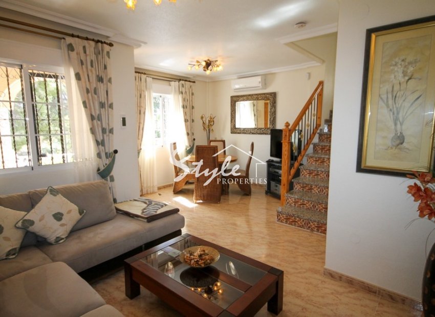 Resale - Semi-Detached Villa - Villamartin, Orihuela Costa - El Galan