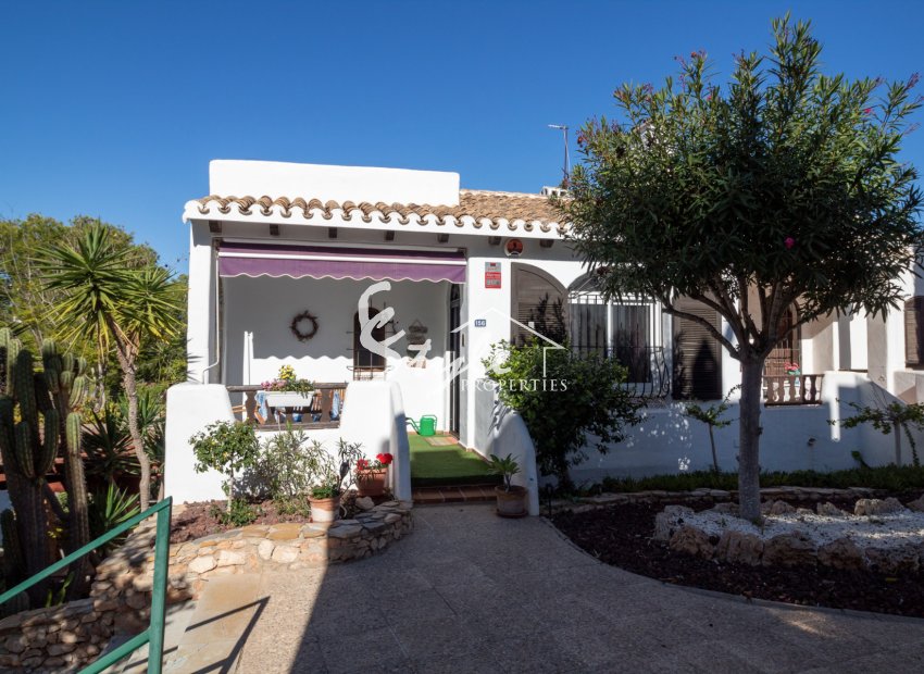 Resale - Semi - Detached Villa - Villamartin, Orihuela Costa - Fortuna