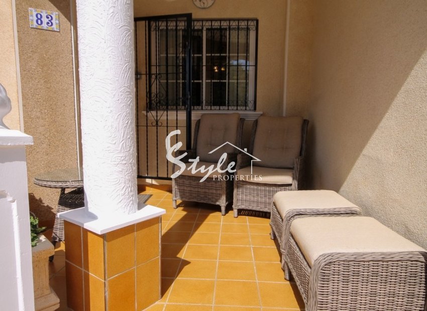 Resale - Semi-Detached Villa - Villamartín - Villamartin