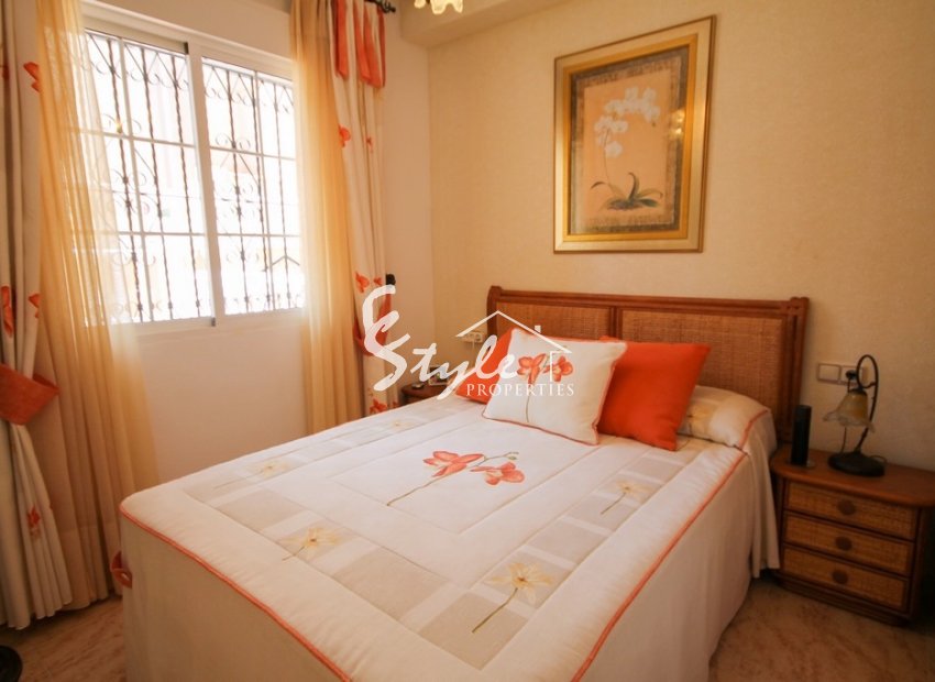 Resale - Semi-Detached Villa - Villamartín - Villamartin