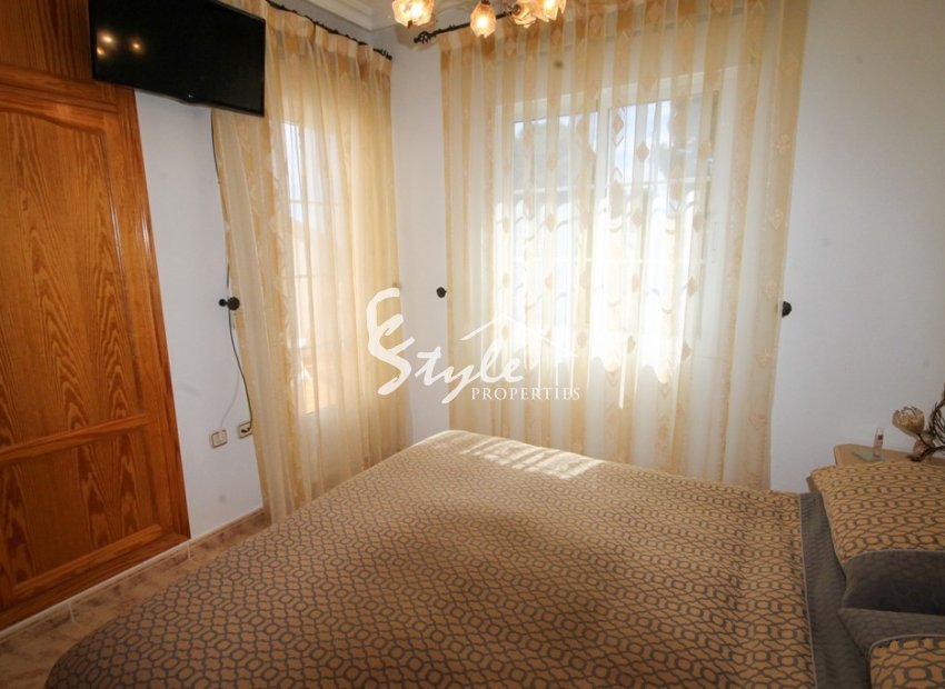 Resale - Semi-Detached Villa - Villamartín - Villamartin