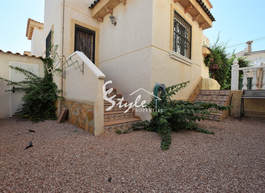 Resale - Semi-Detached Villa - Villamartín - Villamartin