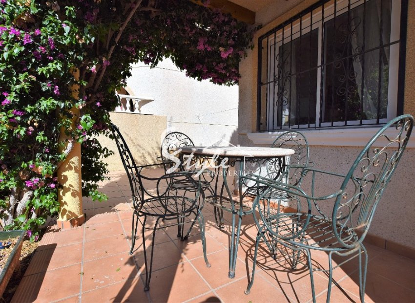 Resale - Semi-Detached Villa - Villamartín - Villamartin