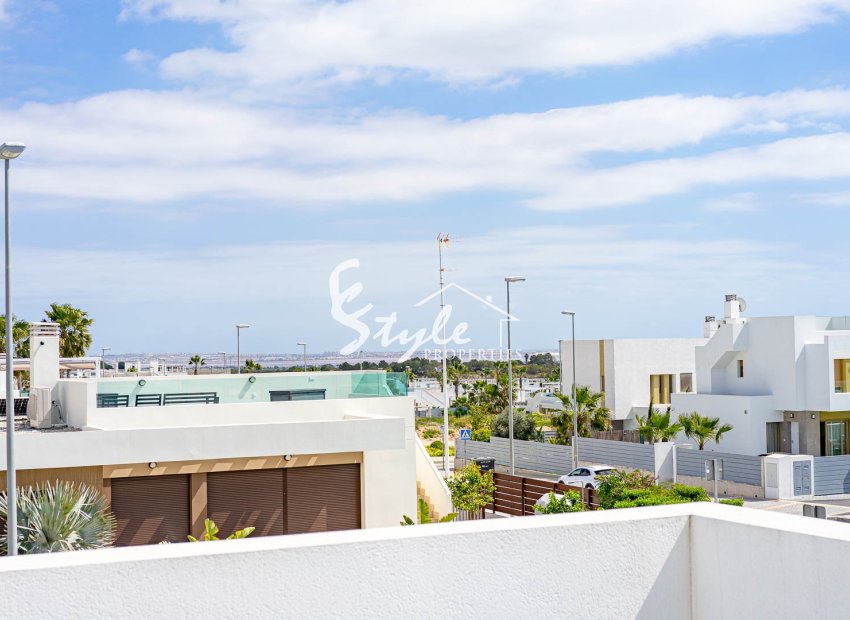 Resale - Semi-Detached Villa - Vistabella Golf