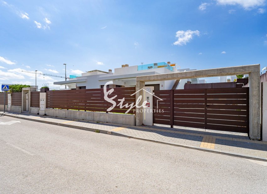 Resale - Semi-Detached Villa - Vistabella Golf