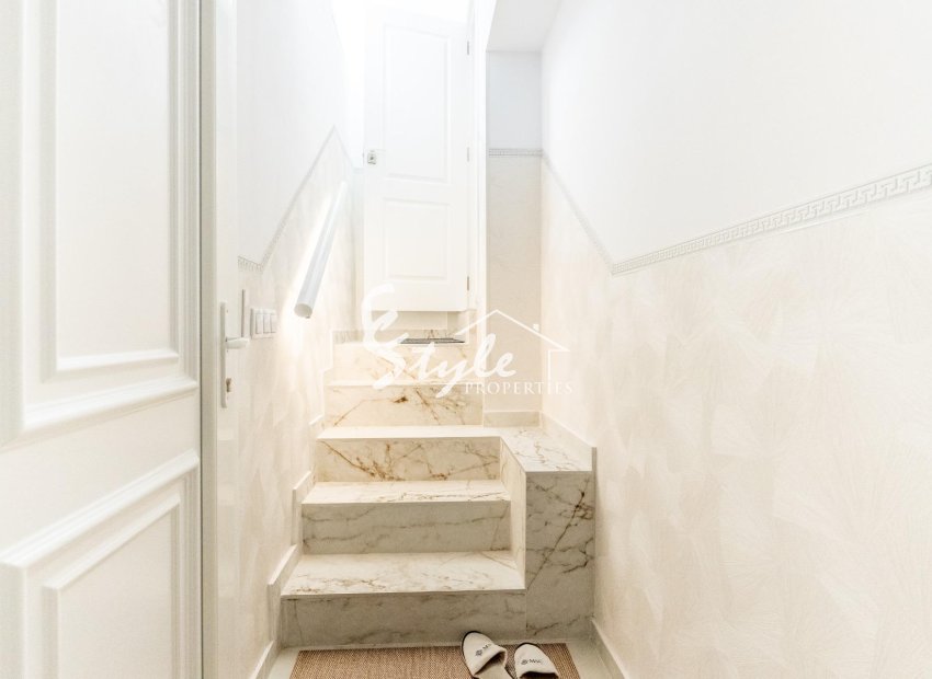 Resale - terraced house - Torrevieja - Punta Prima