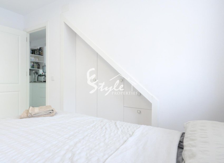 Resale - terraced house - Torrevieja - Punta Prima