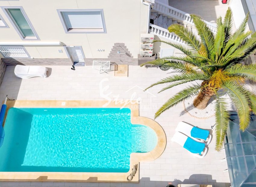 Resale - terraced house - Torrevieja - Punta Prima