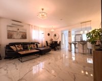 Resale - Terraced house / Townhouse - Torrevieja - El Acequión - Los Náufragos