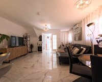 Resale - Terraced house / Townhouse - Torrevieja - El Acequión - Los Náufragos