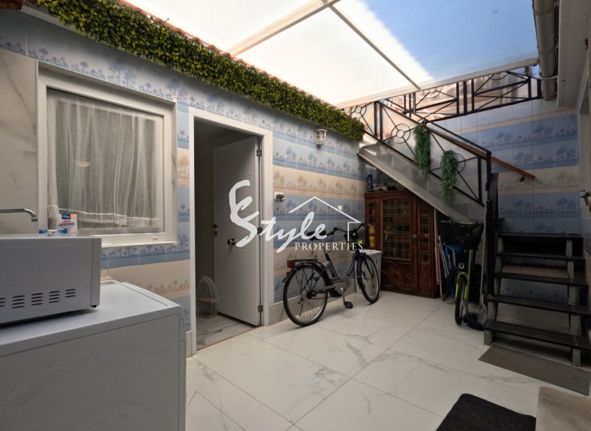 Resale - Terraced house / Townhouse - Torrevieja - El Acequión - Los Náufragos