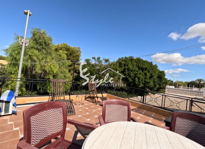 Resale - Terraced house / Townhouse - Torrevieja - El Acequión - Los Náufragos