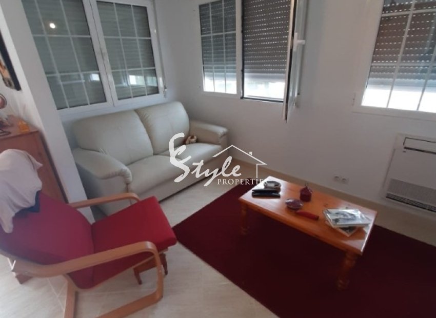 Resale - Townhouse - La Mata