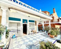 Resale - Townhouse - La Mata