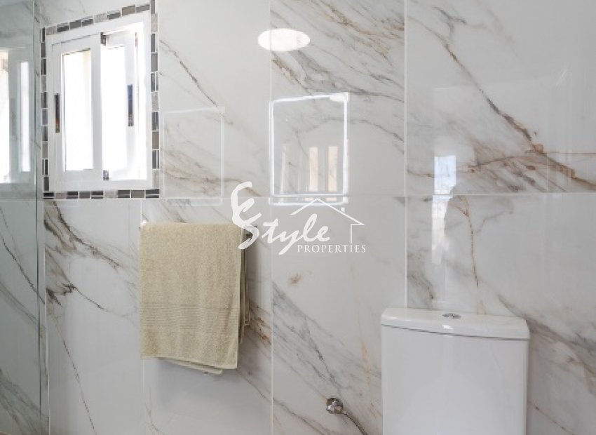 Resale - Townhouse - Los Altos