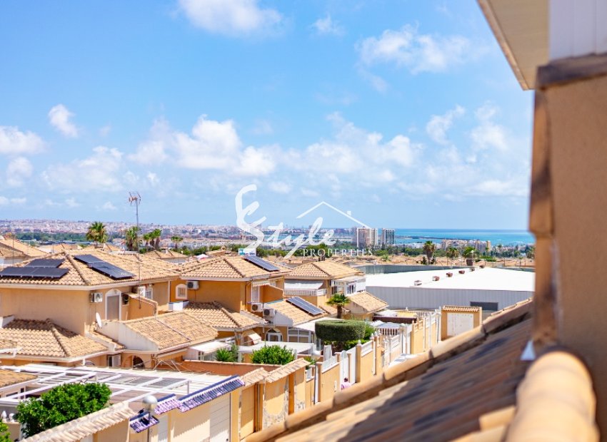 Resale - Townhouse - Los Altos