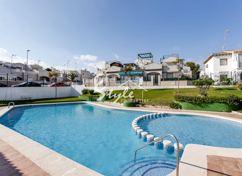 Resale - Townhouse - Los Balcones - Lago Jardin