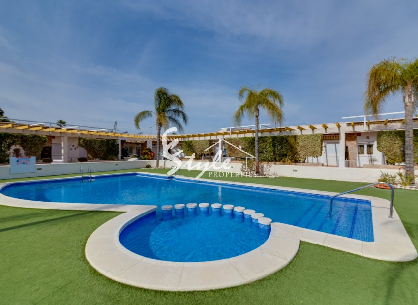 Resale - Townhouse - Mil Palmeras - av. Suecia