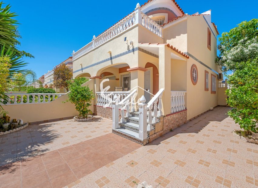 Resale - Townhouse - Orihuela Costa  - La Zenia