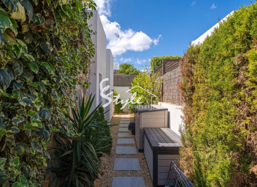 Resale - Townhouse - Orihuela Costa  - Lomas de Cabo Roig