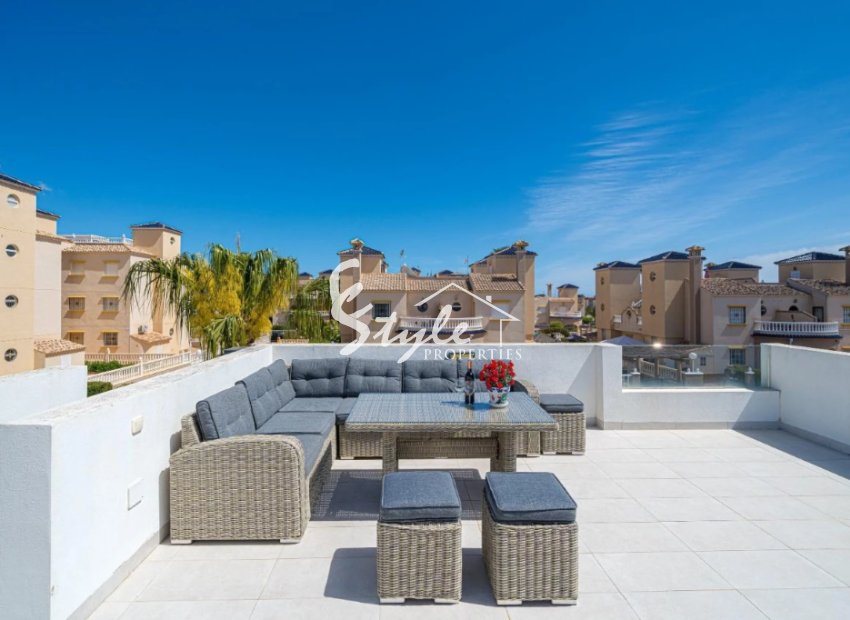 Resale - Townhouse - Orihuela Costa  - Lomas de Cabo Roig