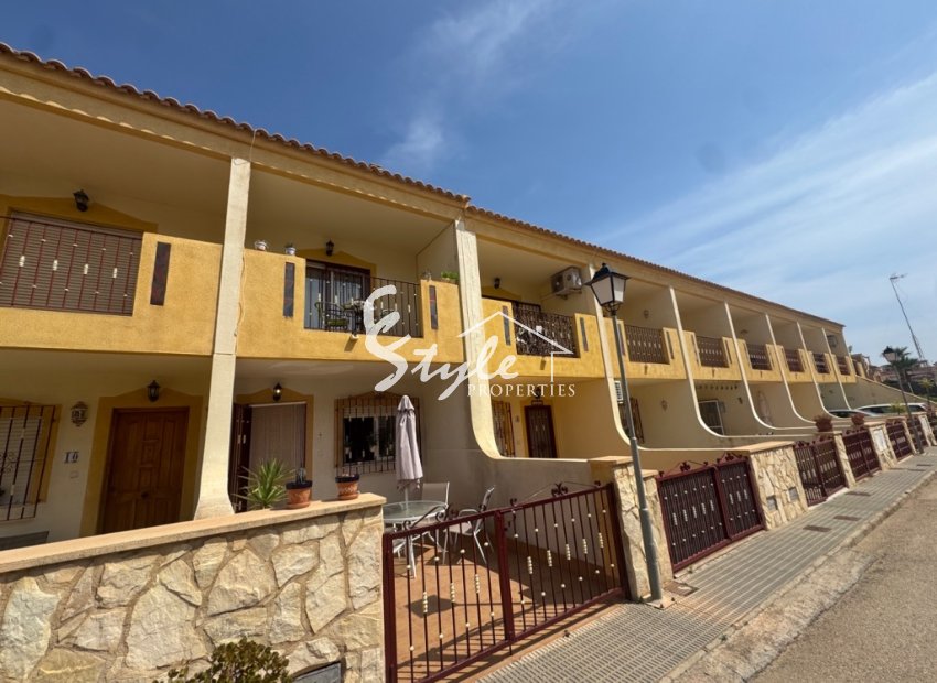 Resale - Townhouse - Orihuela Costa  - Playa Flamenca